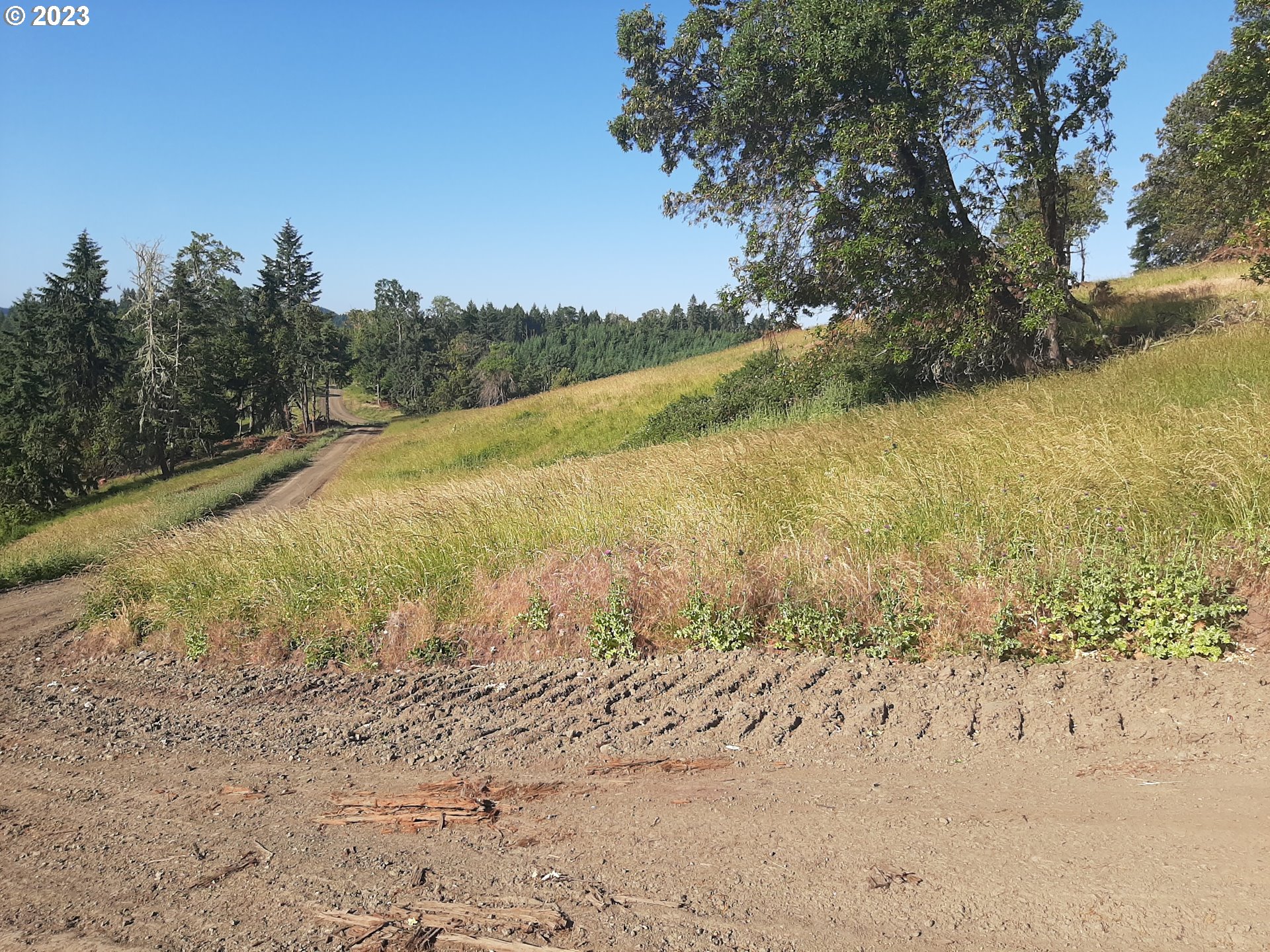 Winston, Oregon 97496, United States, ,Residential,Active,72283