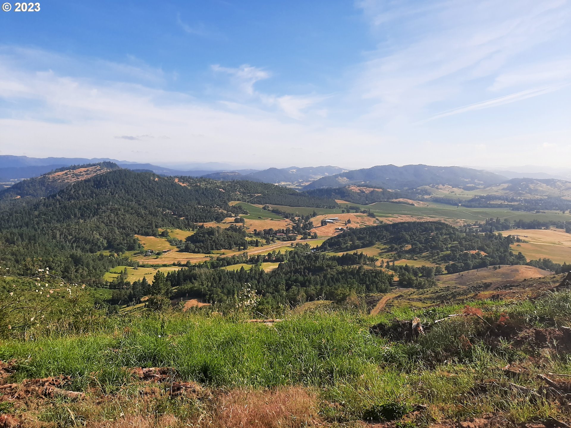 Winston, Oregon 97496, United States, ,Residential,Active,72283