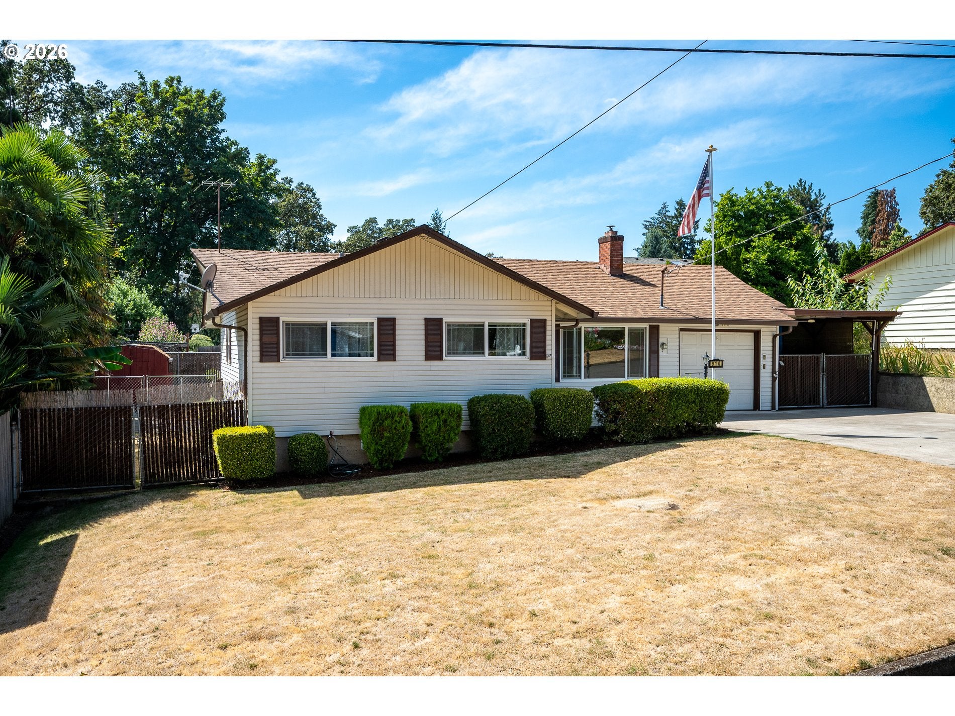 910 CORNELL AVE