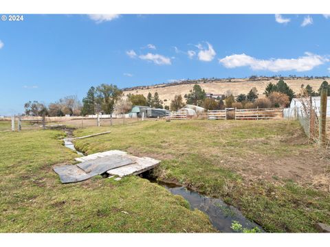 A home in Prineville