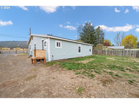 A home in Prineville