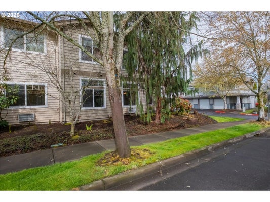 1807 NE 101ST AVE UNIT 101, BEAVERTON, OR 97006 - Image 133039f7679716c7e46b3756bd3889bc/2616631251