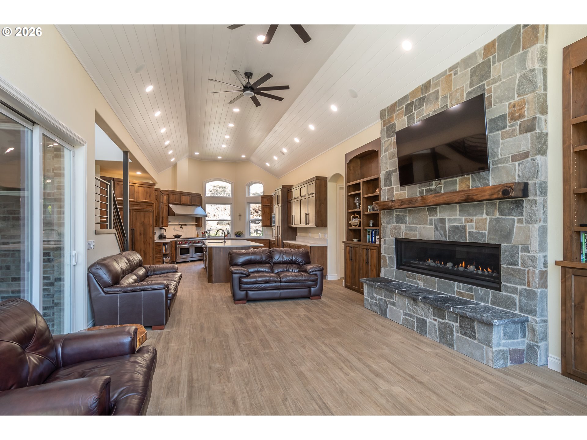 355 BOATWATCH LN