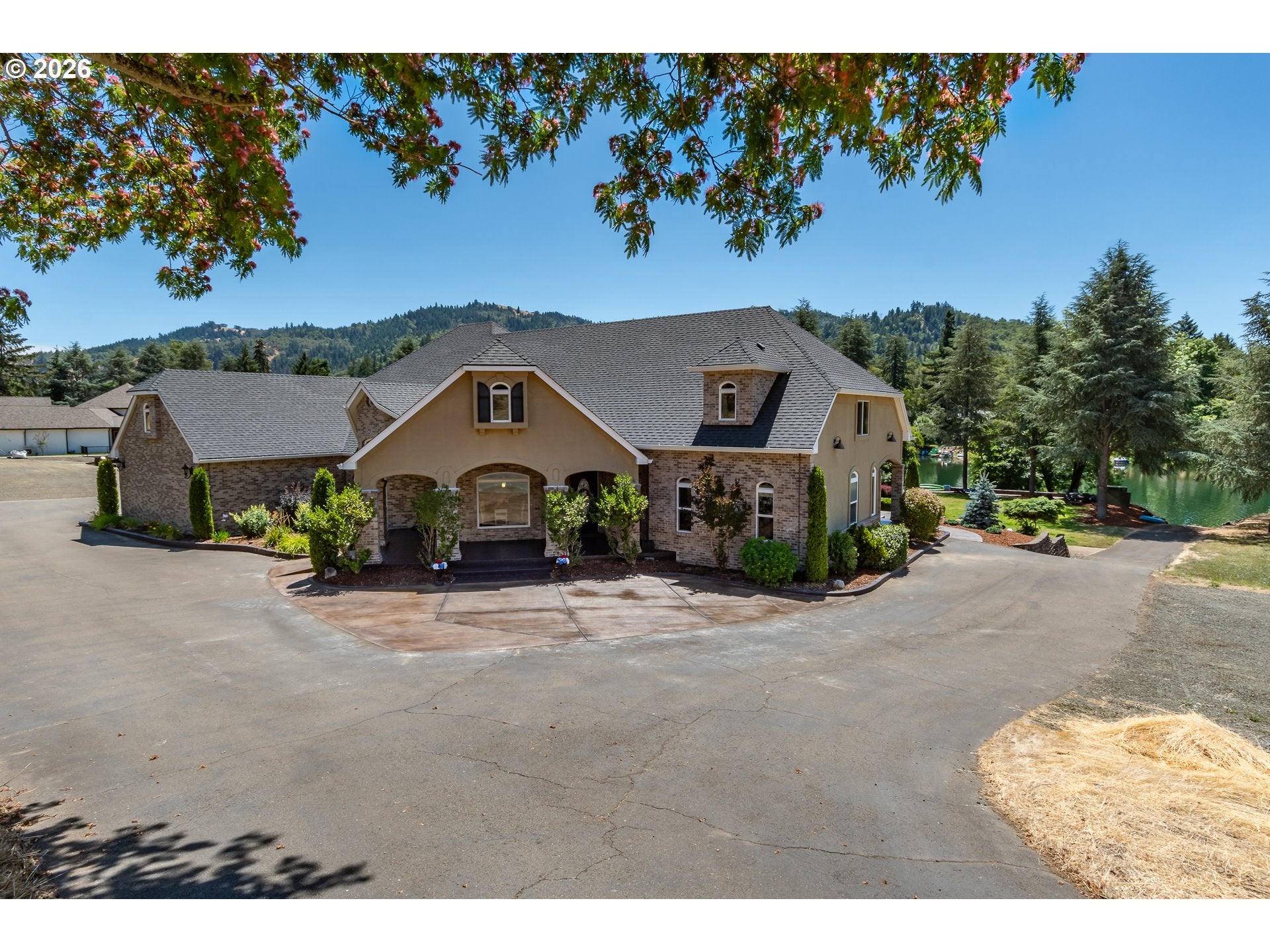 355 BOATWATCH LN