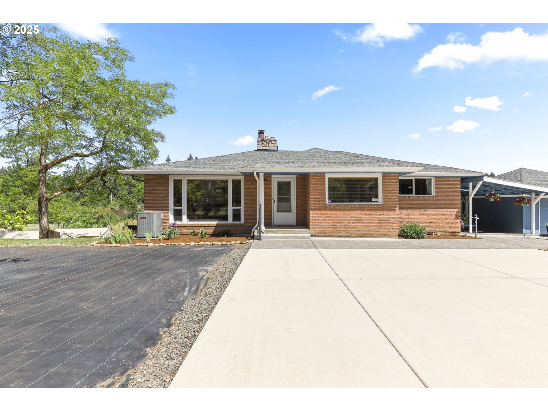 25225 SE Hwy 224