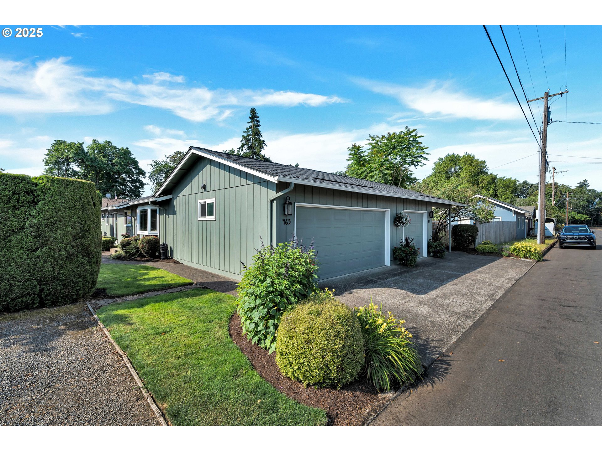 455 FIRST ST