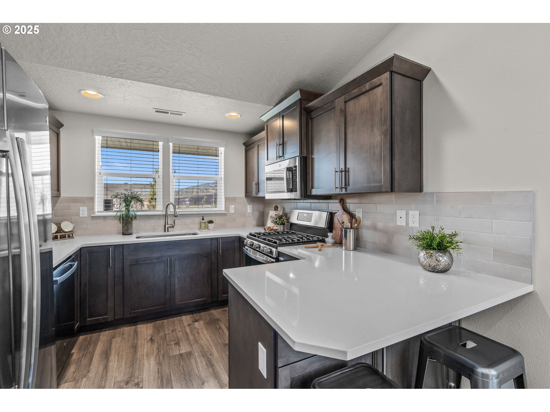 Oceanside, Oregon 97134, United States, 3 Bedrooms Bedrooms, ,2 BathroomsBathrooms,Residential,Active,116506