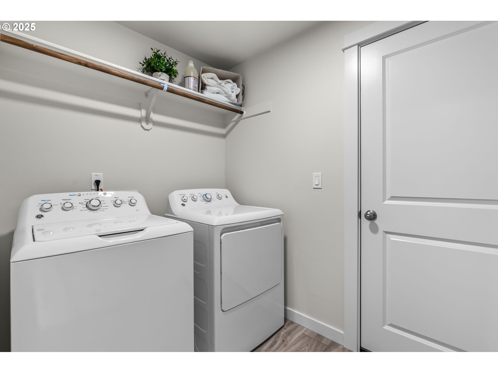 Oceanside, Oregon 97134, United States, 3 Bedrooms Bedrooms, ,2 BathroomsBathrooms,Residential,Active,116506