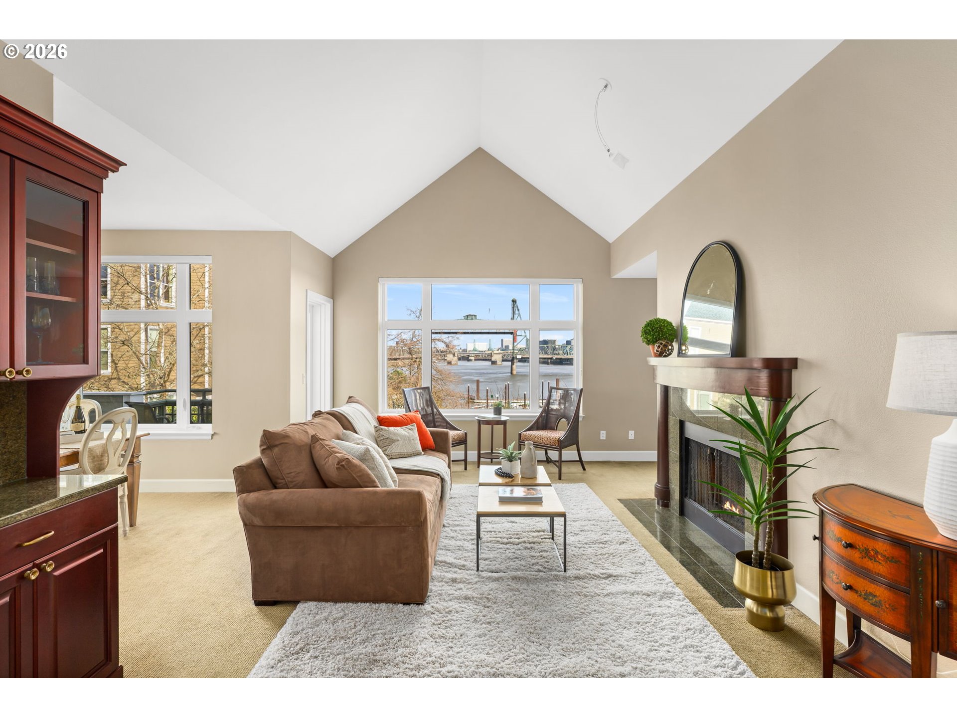 225 S MONTGOMERY ST ES-10