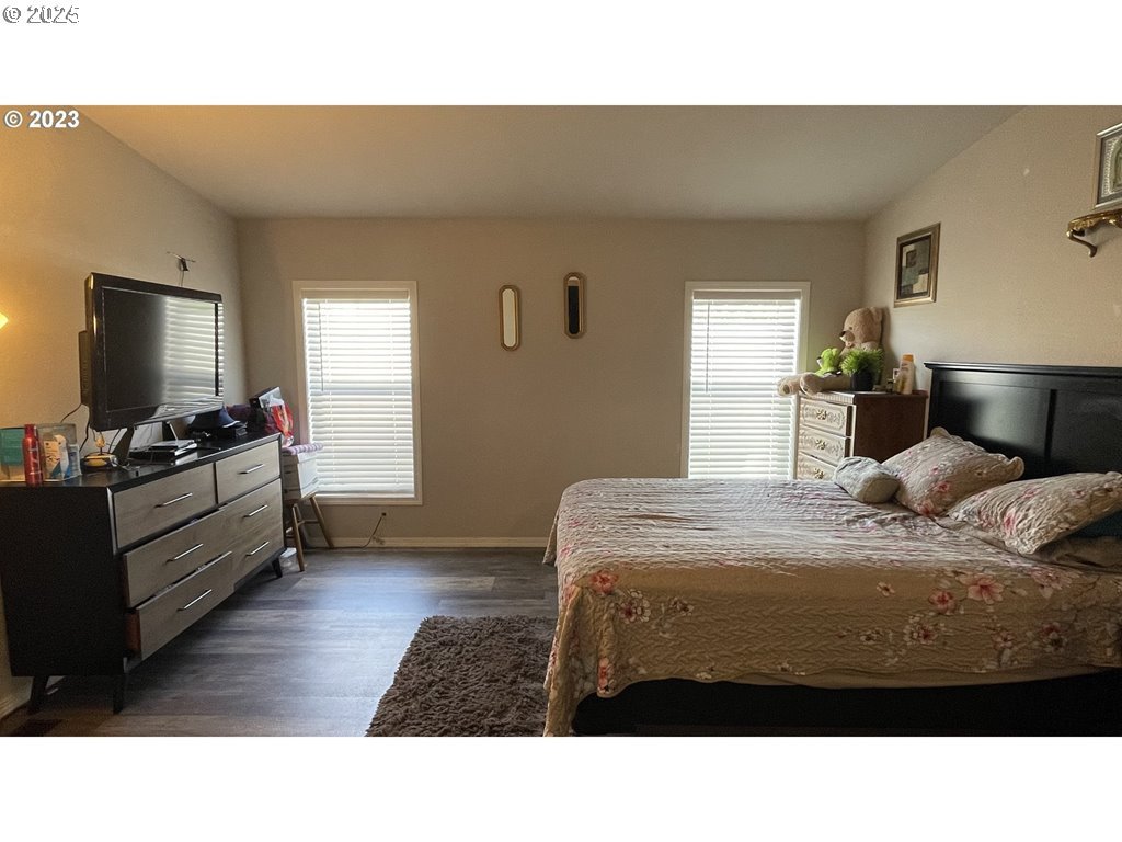 1000 S MCKERN CT 58