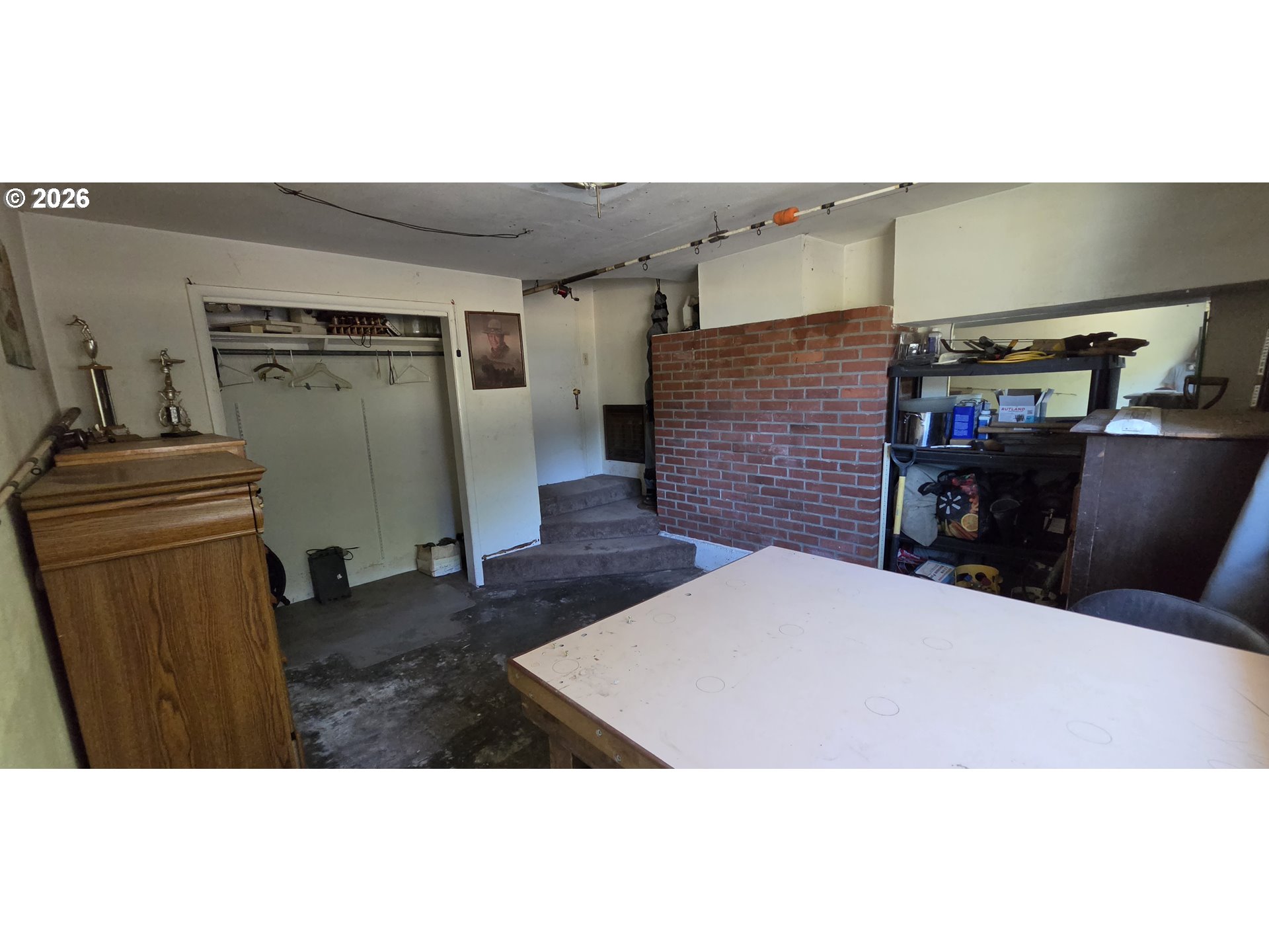 421 SE Sunset AVE