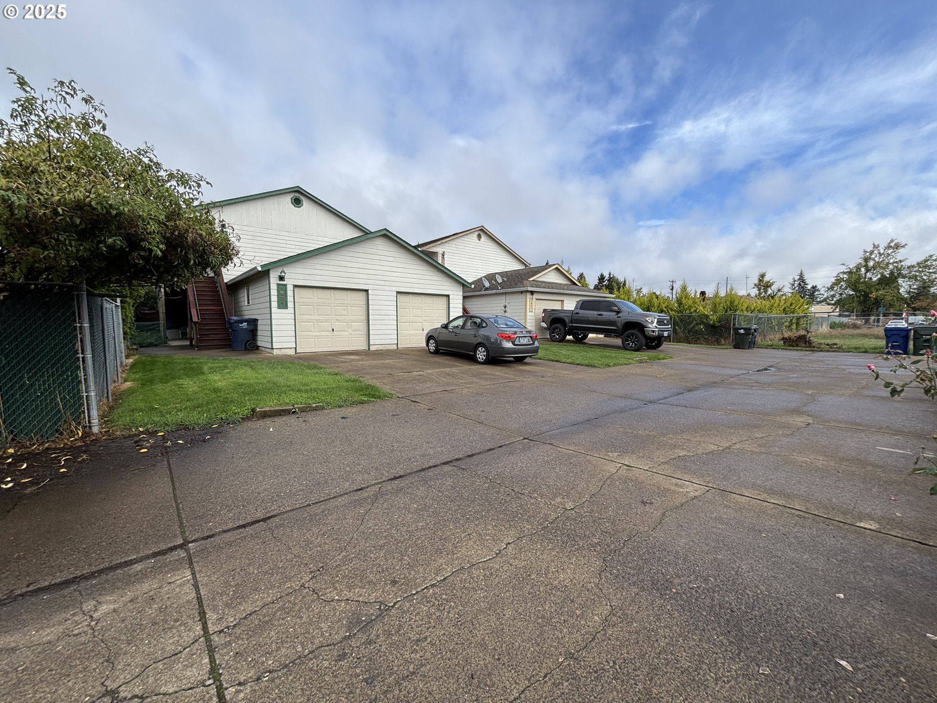1905 17TH ST