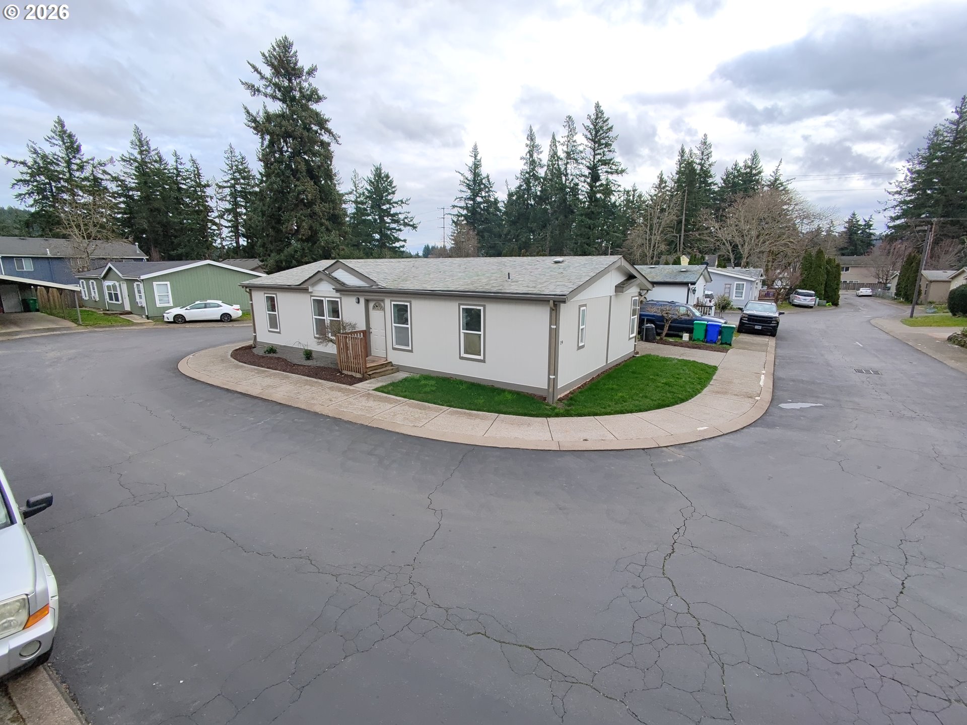 12323 SE HOLGATE BLVD 19