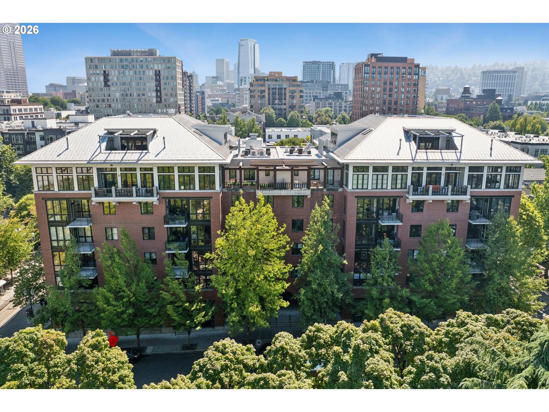 1030 NW Johnson ST 323