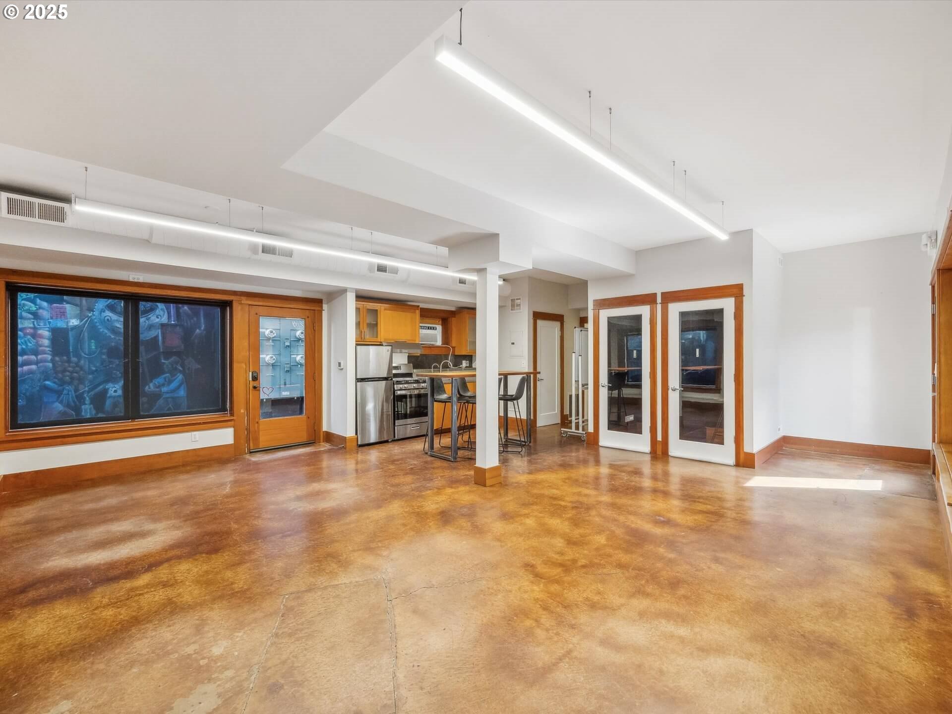 5400 NE 30TH AVE 101