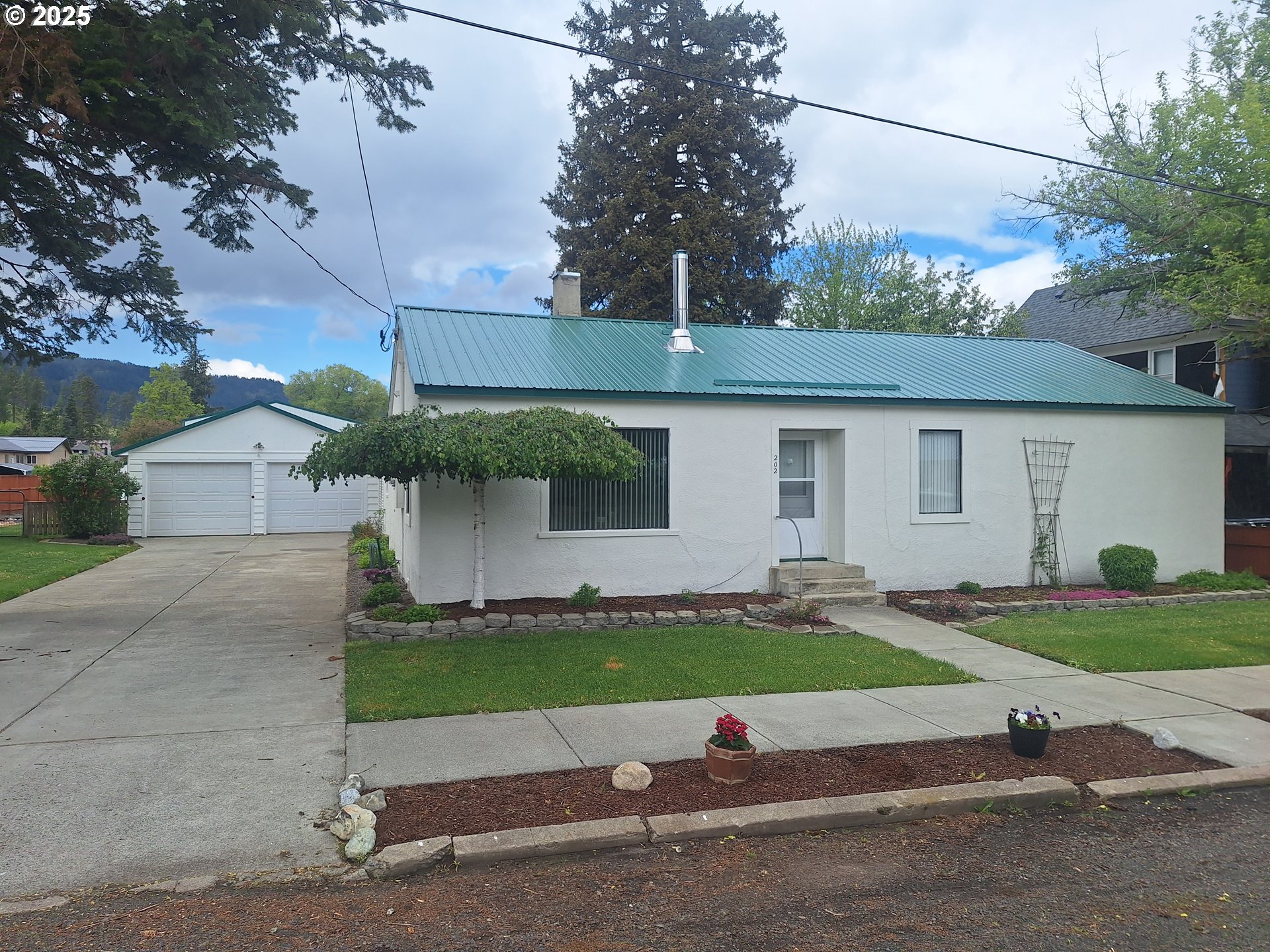 Listing image 1