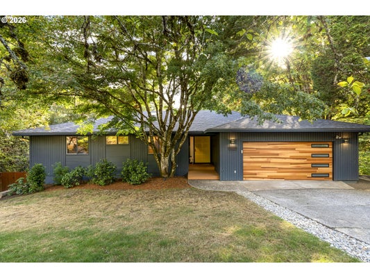 12 DA VINCI ST, LAKE OSWEGO, OR 97035 - Image 14203b0d2901ac6feb297fe32d3564ba/2818161939