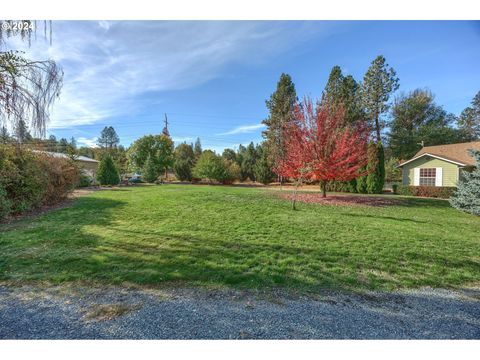 A home in Grants Pass