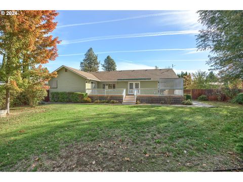 A home in Grants Pass