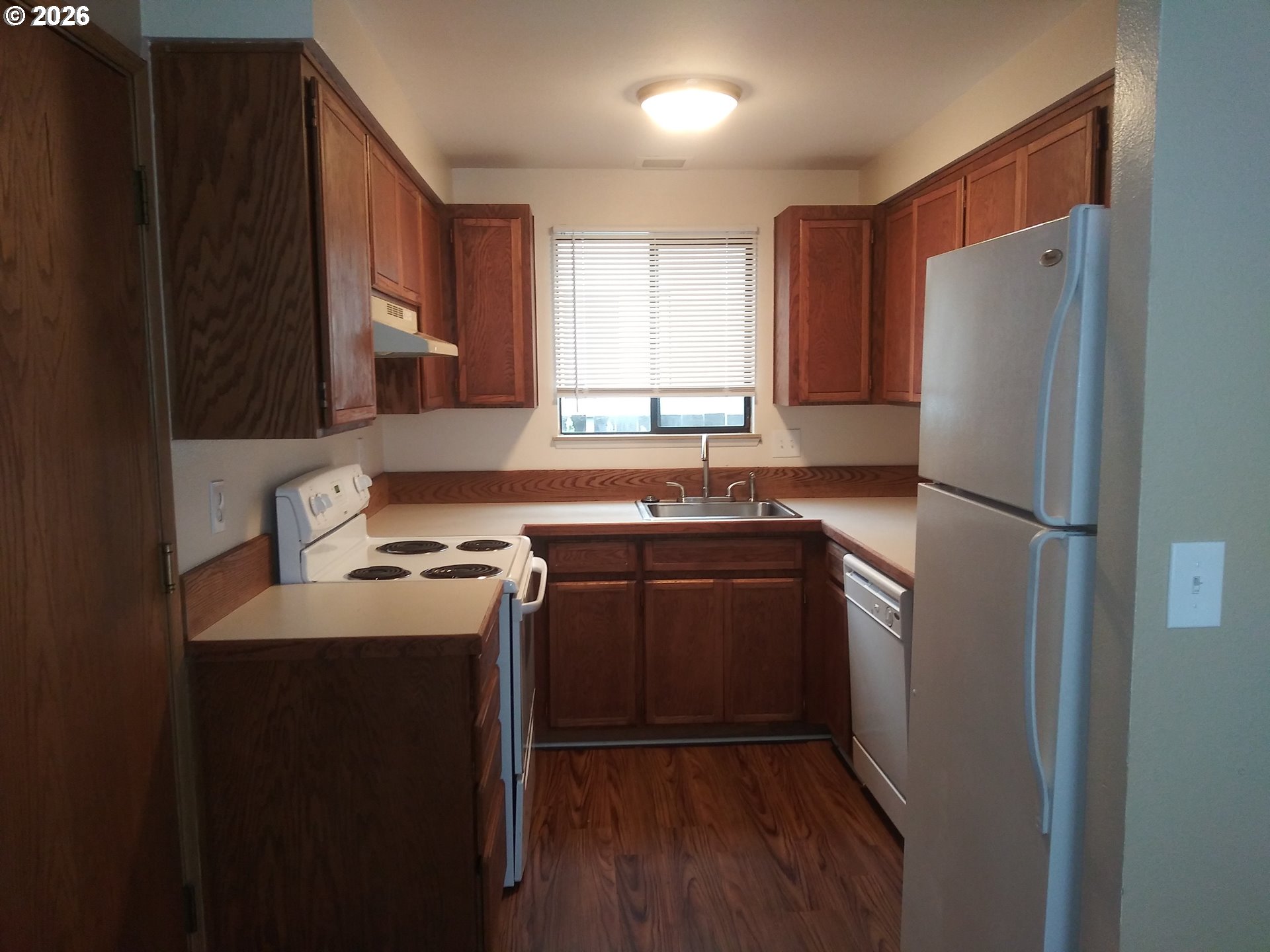 6822 SE WOODSTOCK BLVD