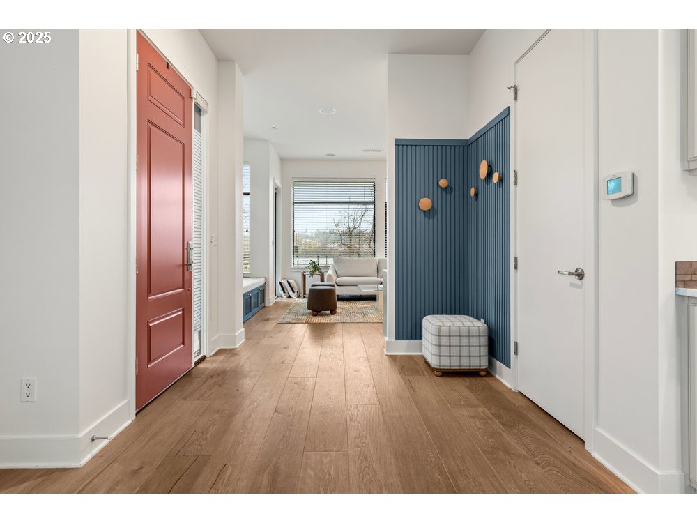 1684 NW RIVERSCAPE ST