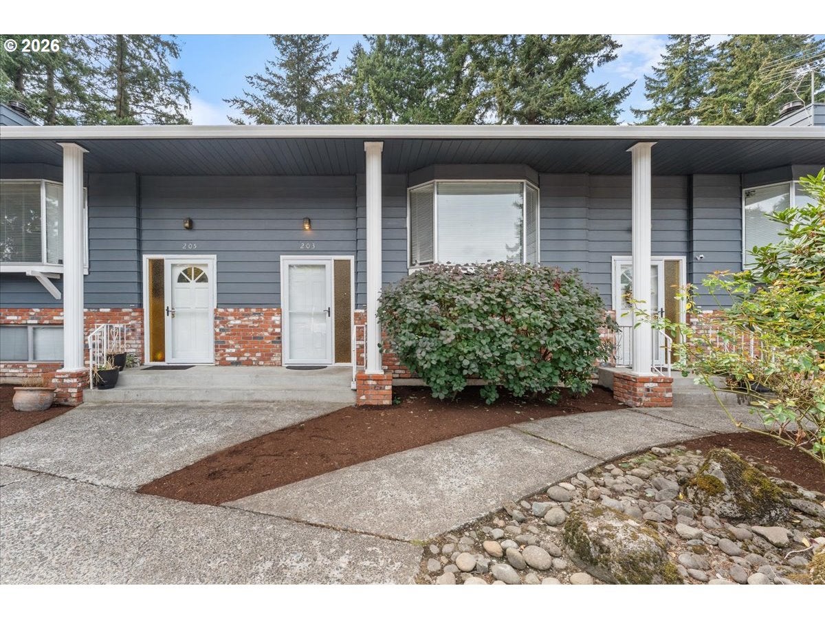 201 SE 176TH PL