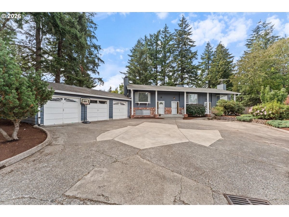 201 SE 176TH PL