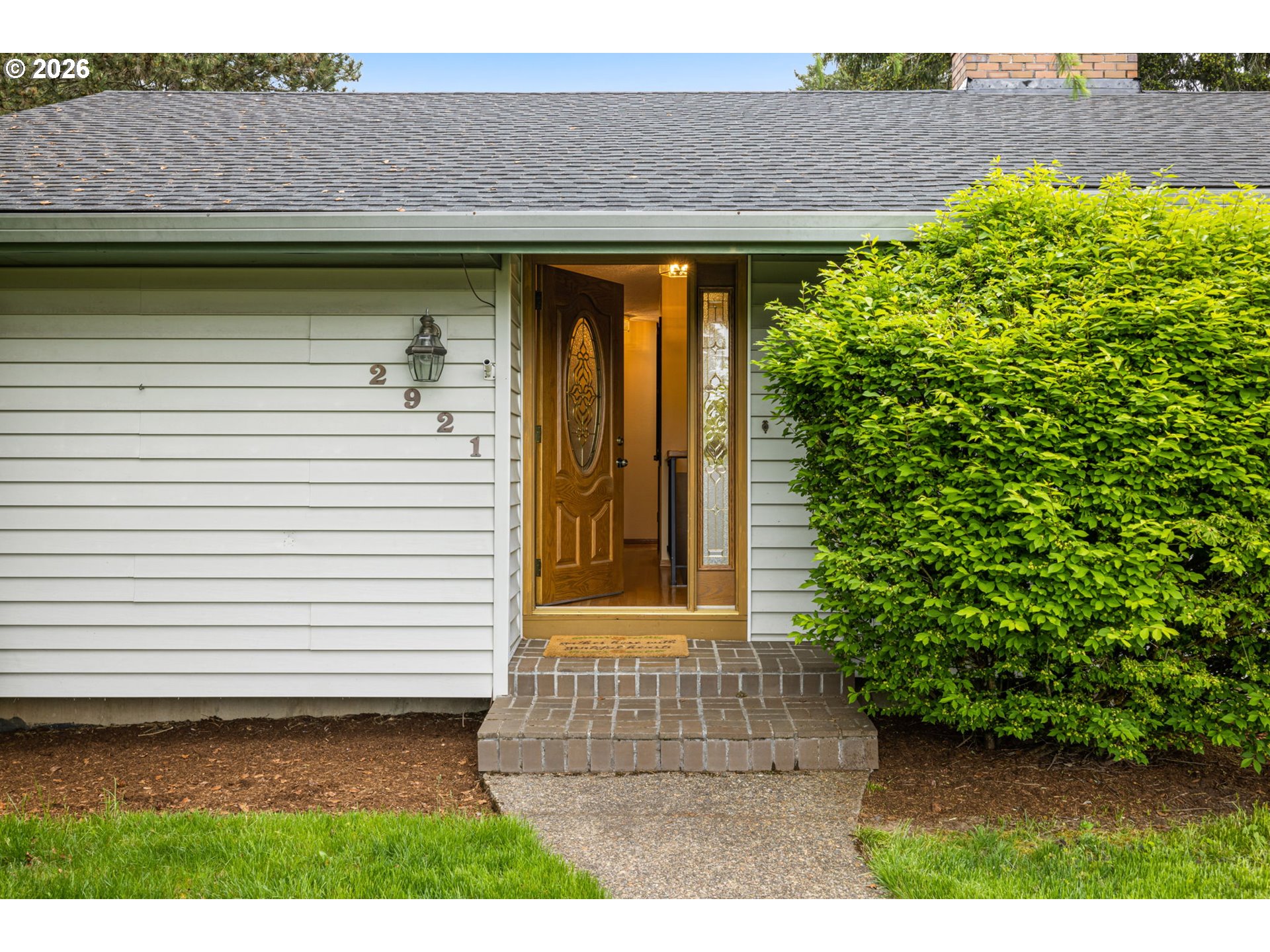 2921 SE BRIAN ST