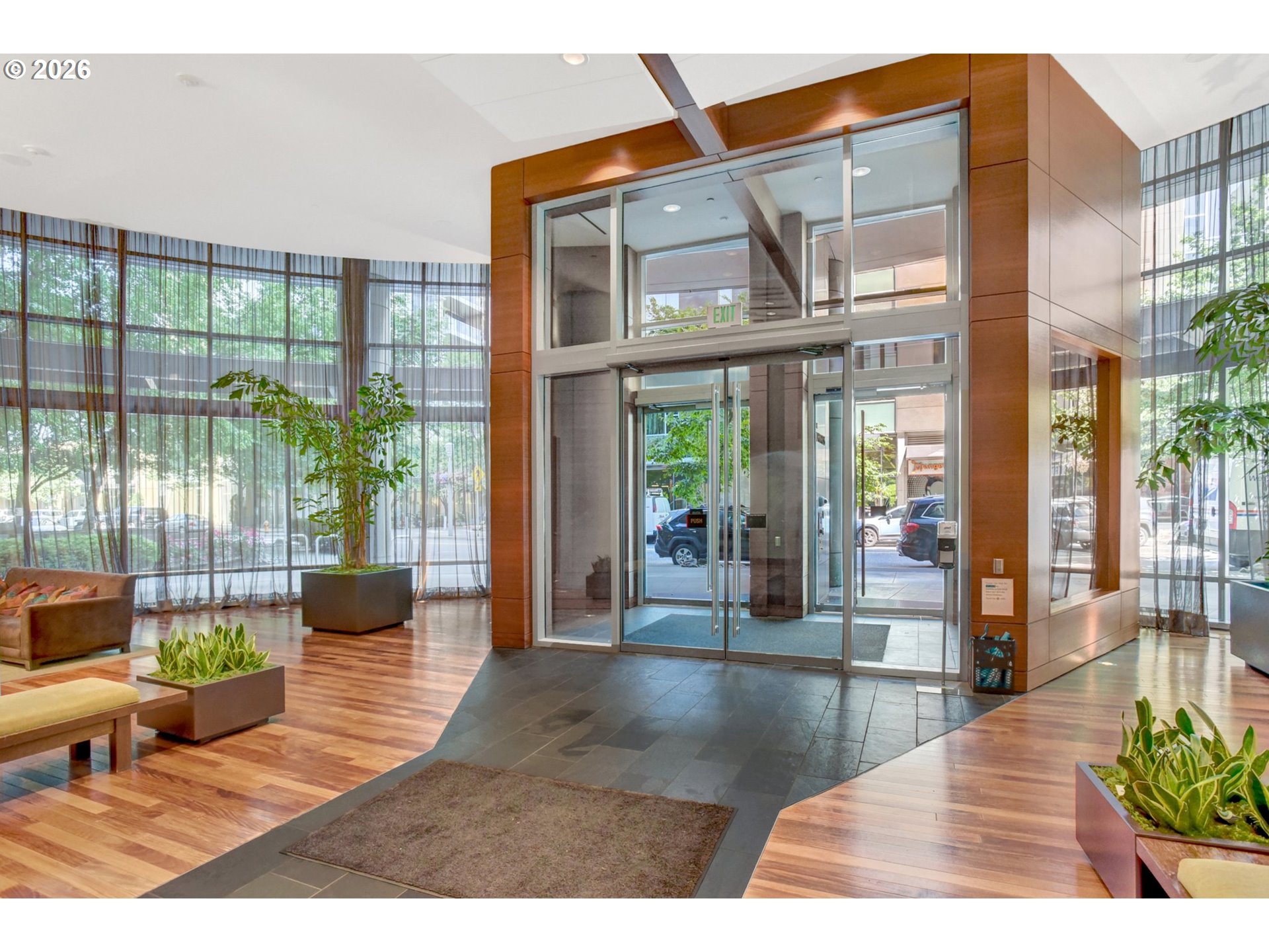 3601 S RIVER PKWY 1118