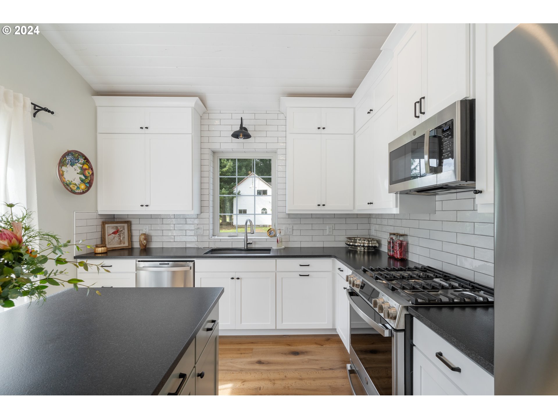 Tillamook, Oregon 97141, United States, 1 Bedroom Bedrooms, ,1 BathroomBathrooms,Residential,Active,43568