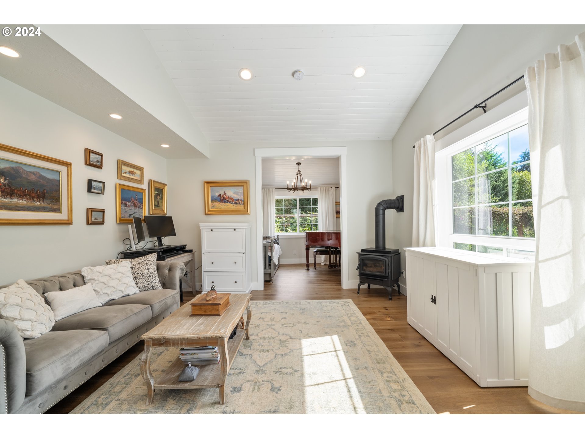 Tillamook, Oregon 97141, United States, 1 Bedroom Bedrooms, ,1 BathroomBathrooms,Residential,Active,43568