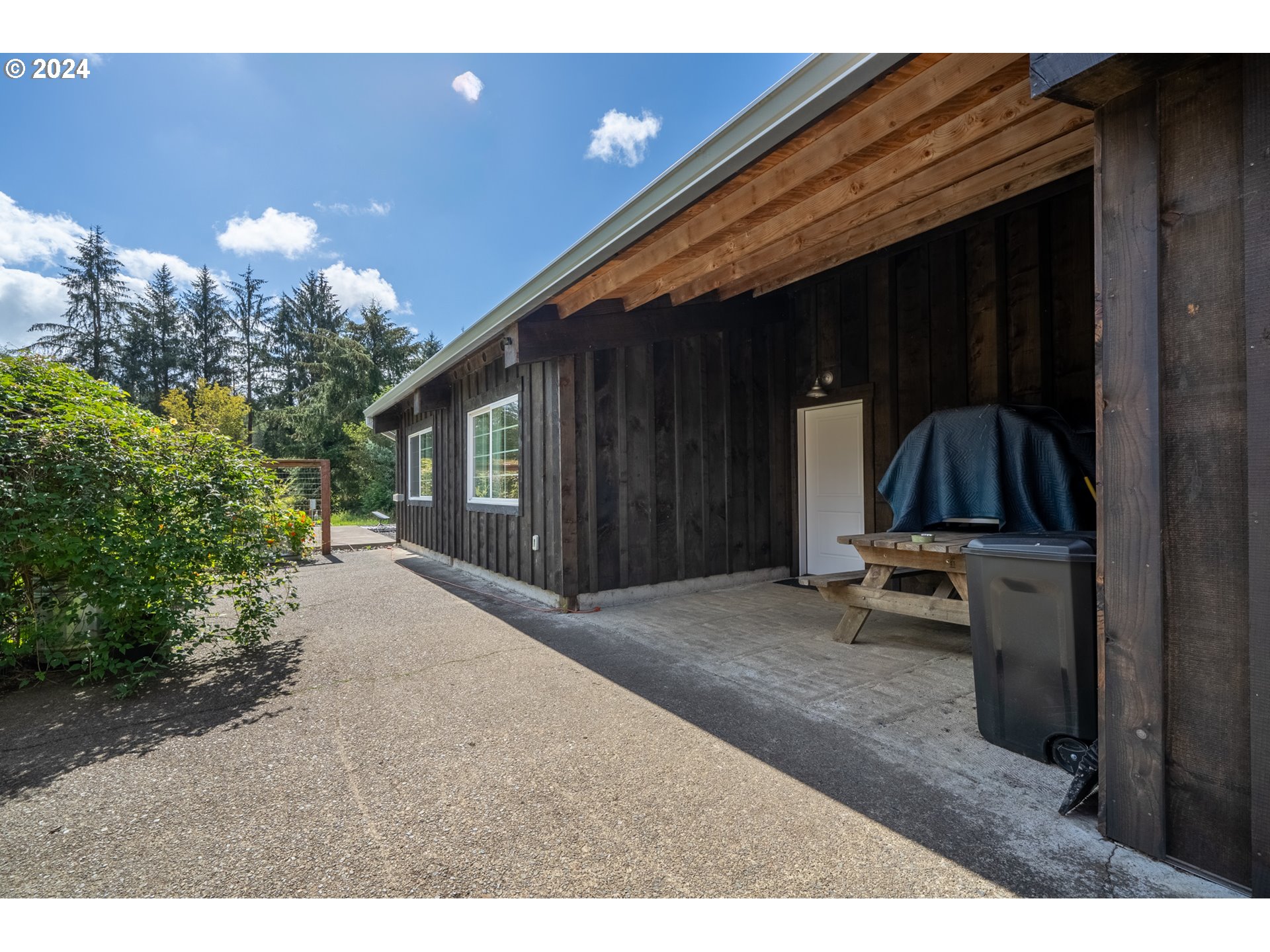 Tillamook, Oregon 97141, United States, 1 Bedroom Bedrooms, ,1 BathroomBathrooms,Residential,Active,43568