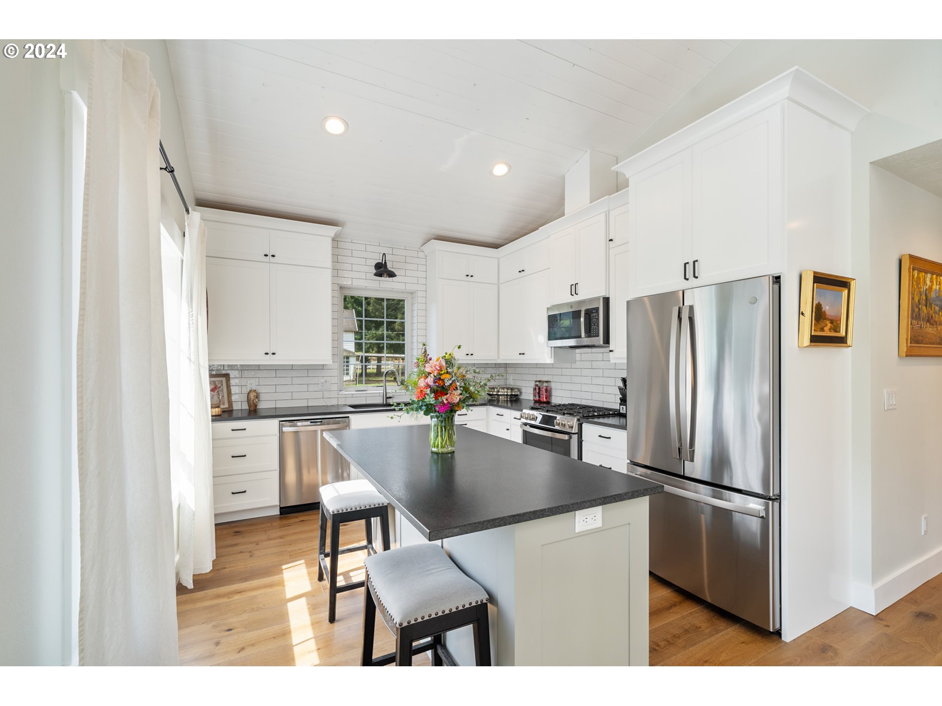 Tillamook, Oregon 97141, United States, 1 Bedroom Bedrooms, ,1 BathroomBathrooms,Residential,Active,43568