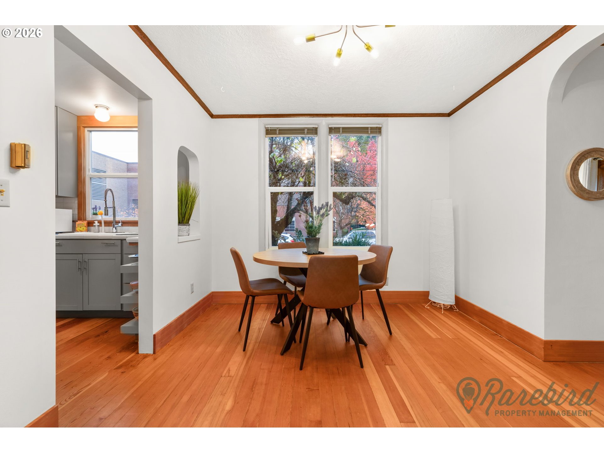 1802 SE MORRISON ST 1