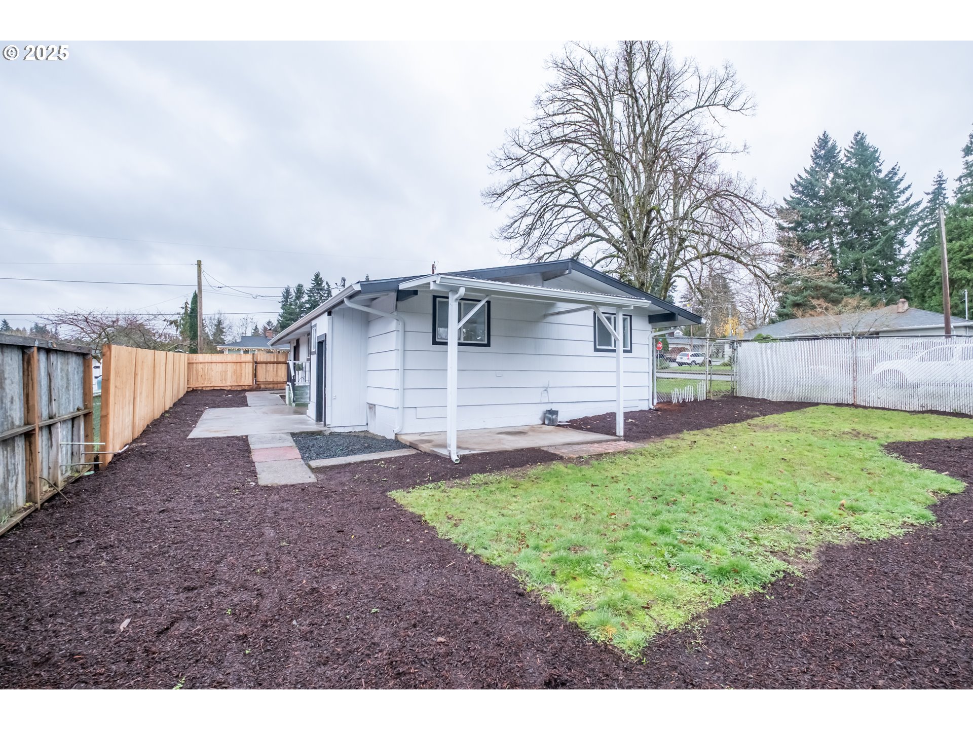 Salem, Oregon 97302, United States, 3 Bedrooms Bedrooms, ,2 BathroomsBathrooms,Residential,Active,255553