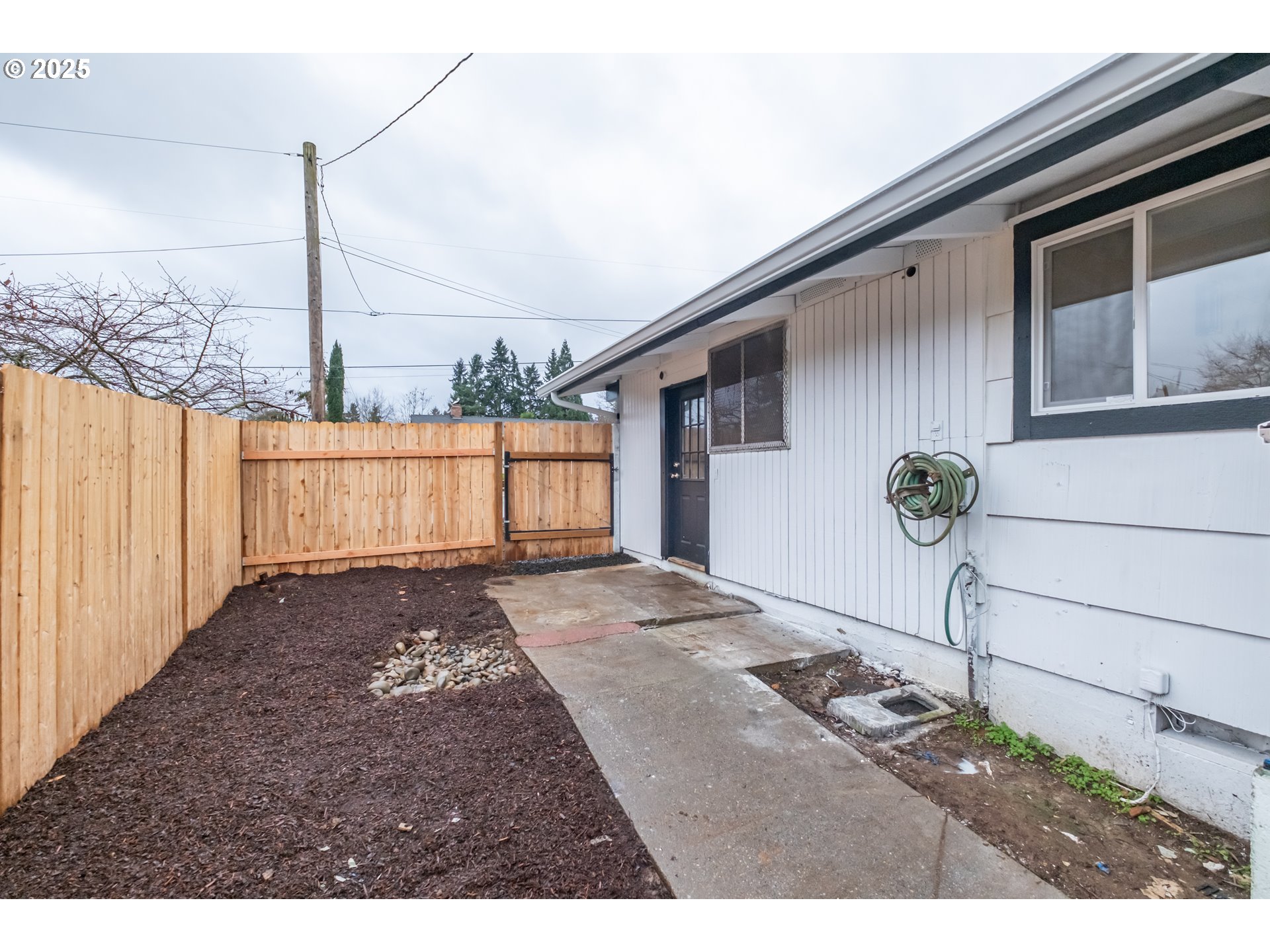 Salem, Oregon 97302, United States, 3 Bedrooms Bedrooms, ,2 BathroomsBathrooms,Residential,Active,255553