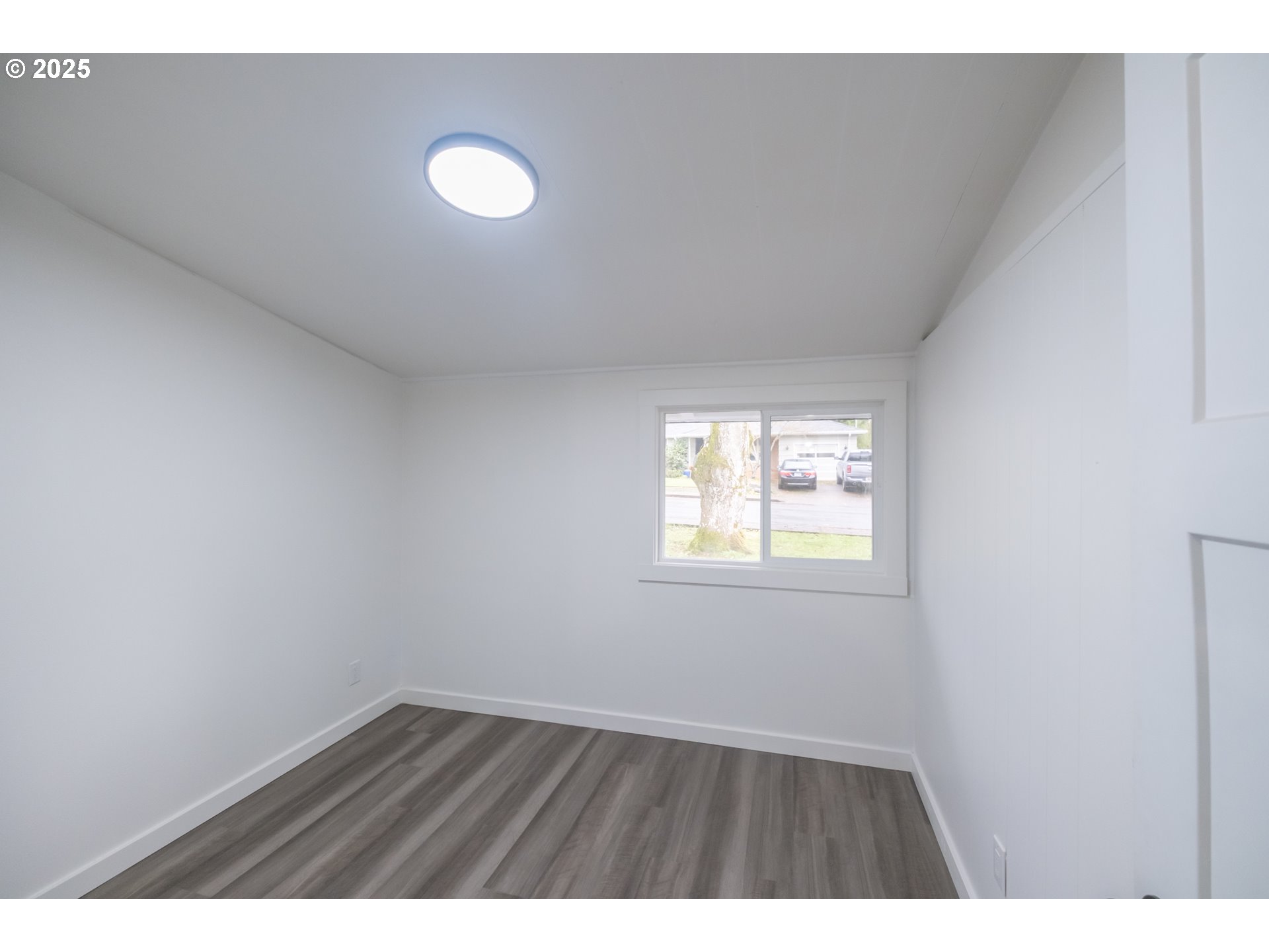 Salem, Oregon 97302, United States, 3 Bedrooms Bedrooms, ,2 BathroomsBathrooms,Residential,Active,255553