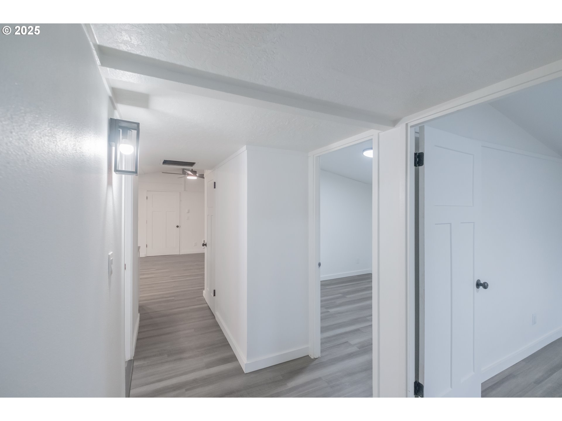 Salem, Oregon 97302, United States, 3 Bedrooms Bedrooms, ,2 BathroomsBathrooms,Residential,Active,255553