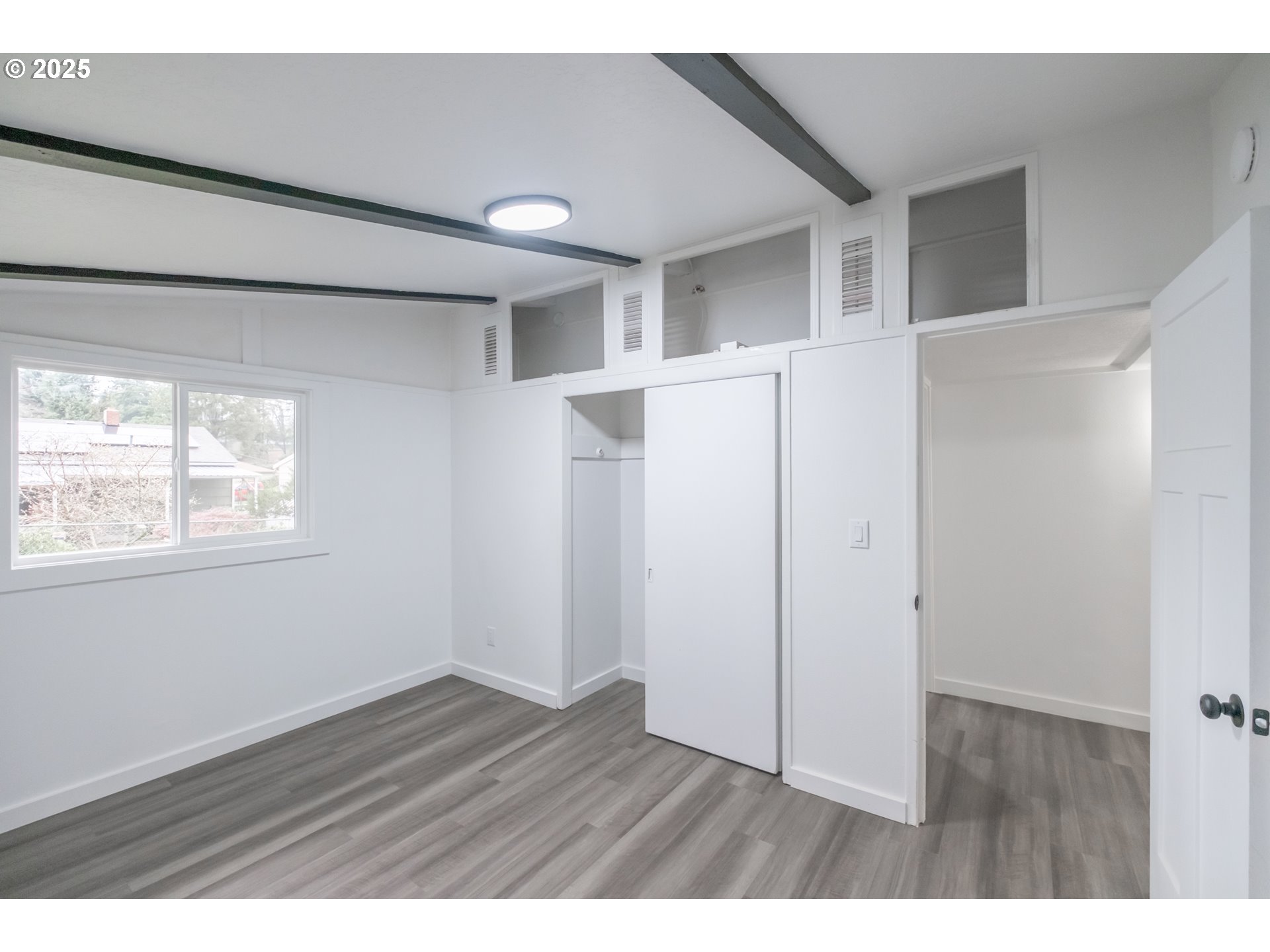 Salem, Oregon 97302, United States, 3 Bedrooms Bedrooms, ,2 BathroomsBathrooms,Residential,Active,255553