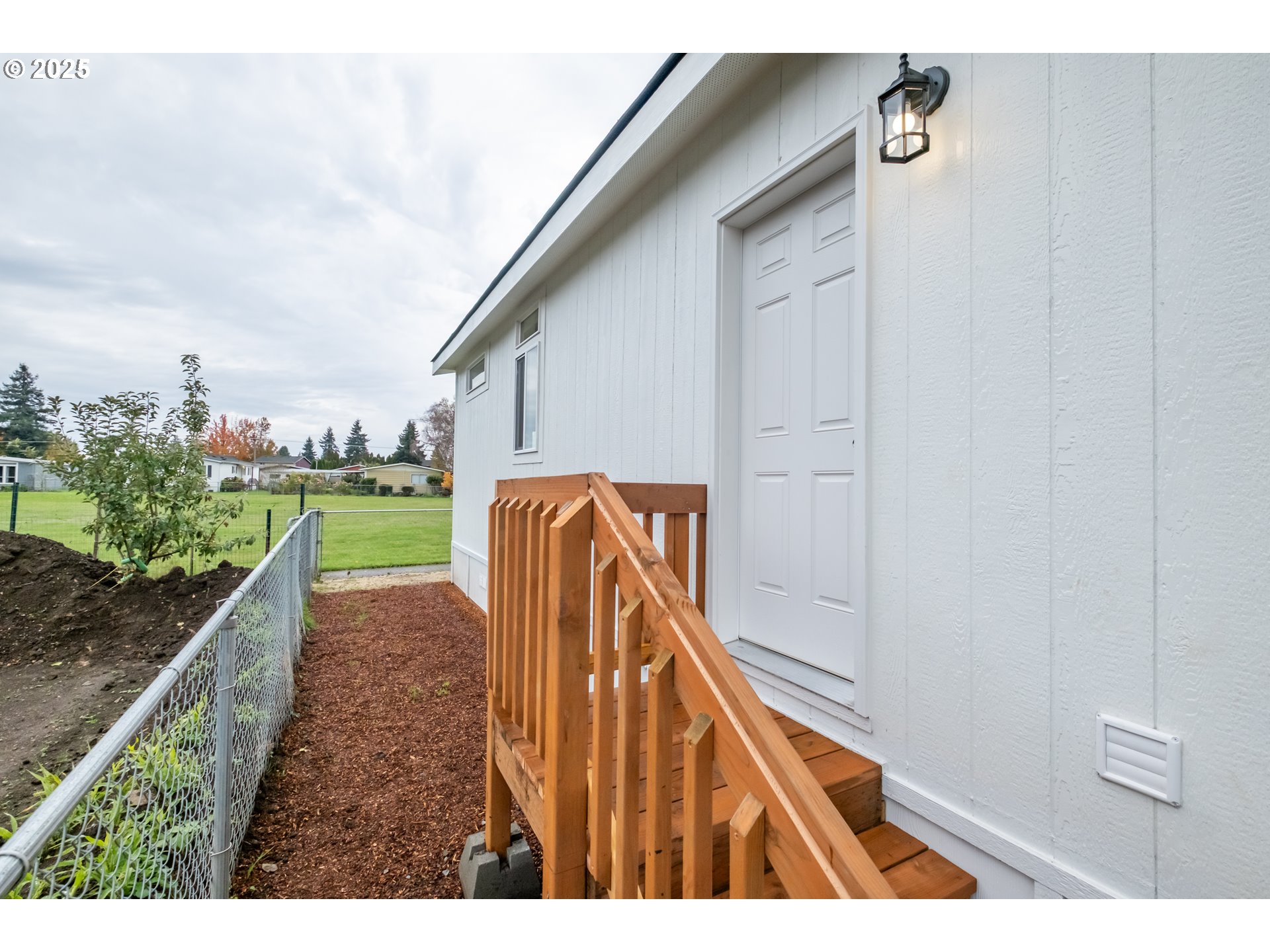 Salem, Oregon 97305, United States, 3 Bedrooms Bedrooms, ,2 BathroomsBathrooms,Residential,Active,229986