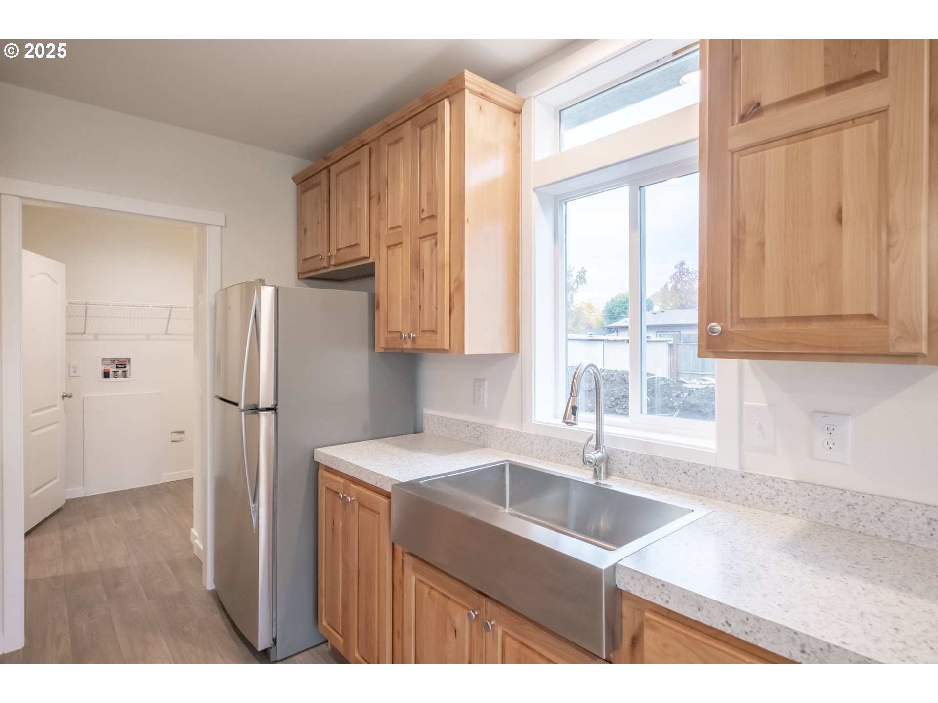 Salem, Oregon 97305, United States, 3 Bedrooms Bedrooms, ,2 BathroomsBathrooms,Residential,Active,229986