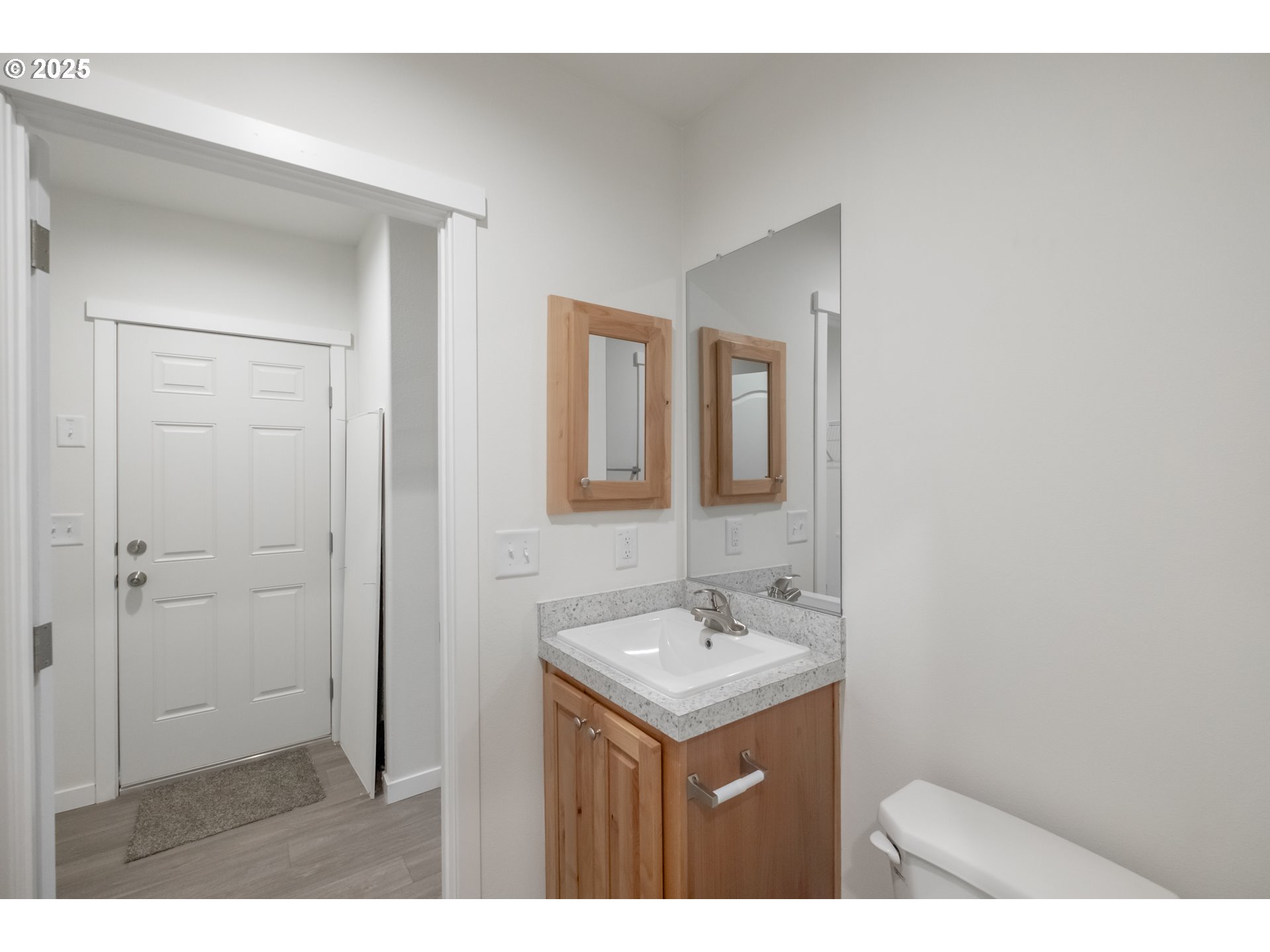 Salem, Oregon 97305, United States, 3 Bedrooms Bedrooms, ,2 BathroomsBathrooms,Residential,Active,229986