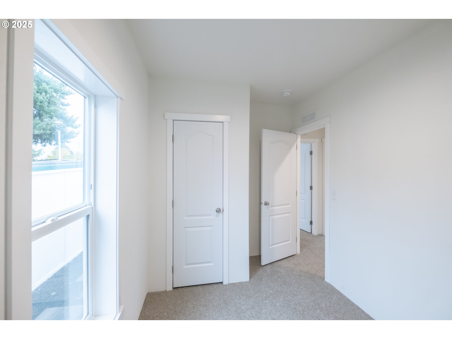 Salem, Oregon 97305, United States, 3 Bedrooms Bedrooms, ,2 BathroomsBathrooms,Residential,Active,229986