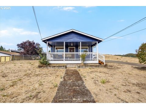 274 NW MELOY AVE Roseburg OR 97470