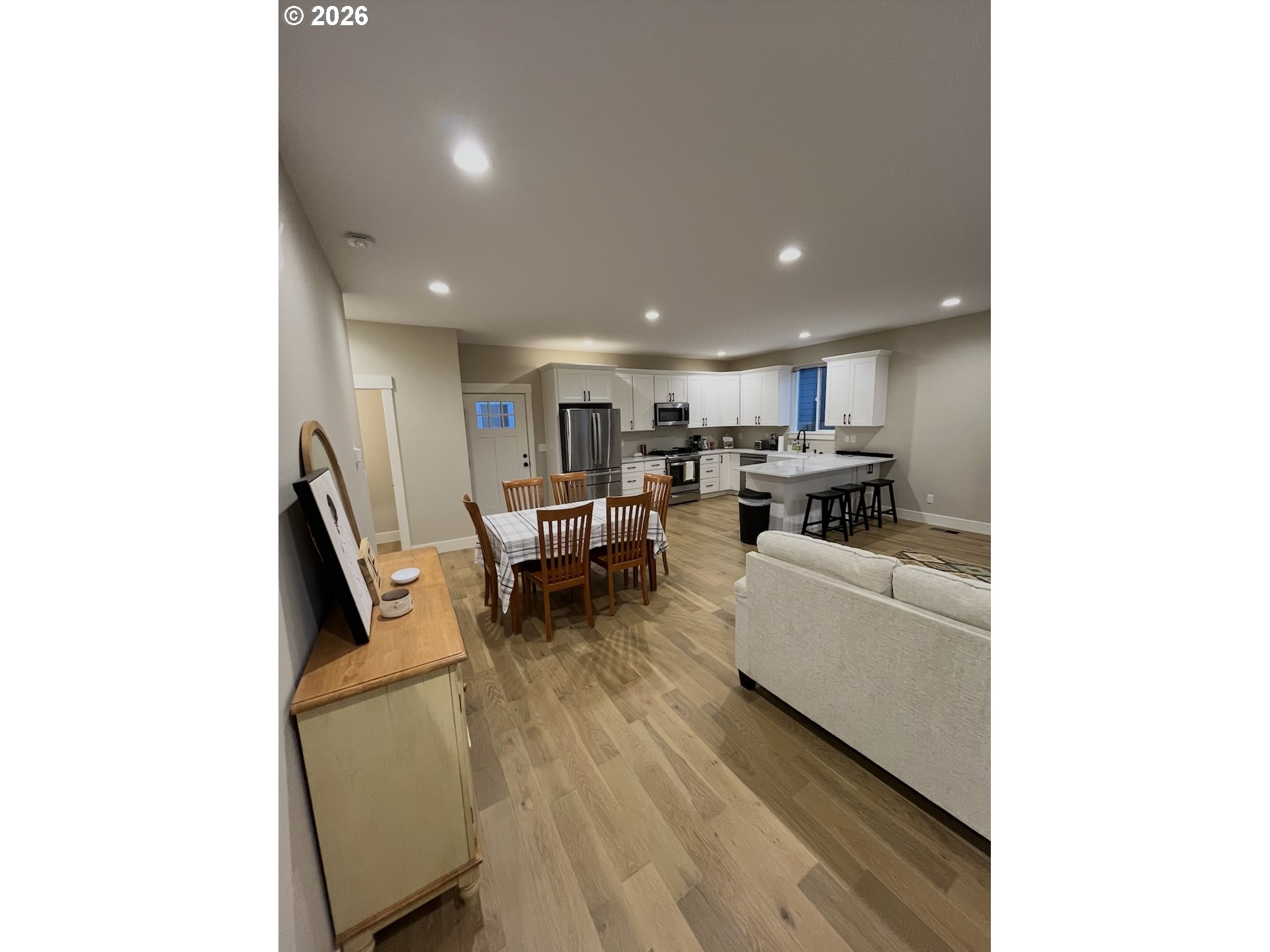 672 PARKER LOOP