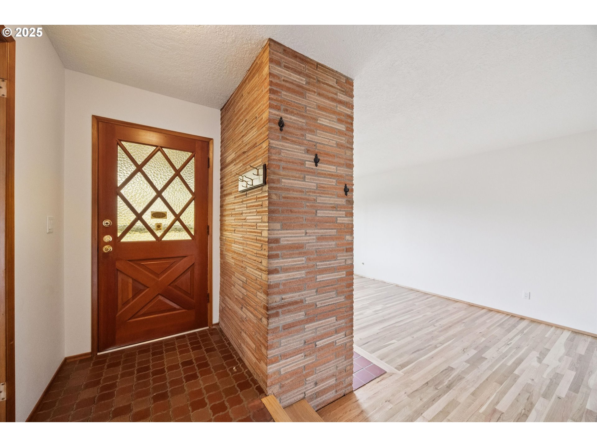 121 SE 166TH AVE