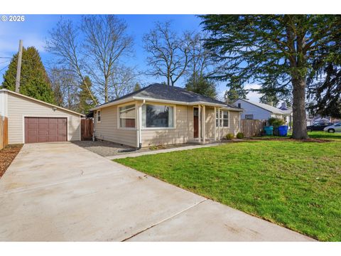 2618 E 26TH ST Vancouver WA 98661