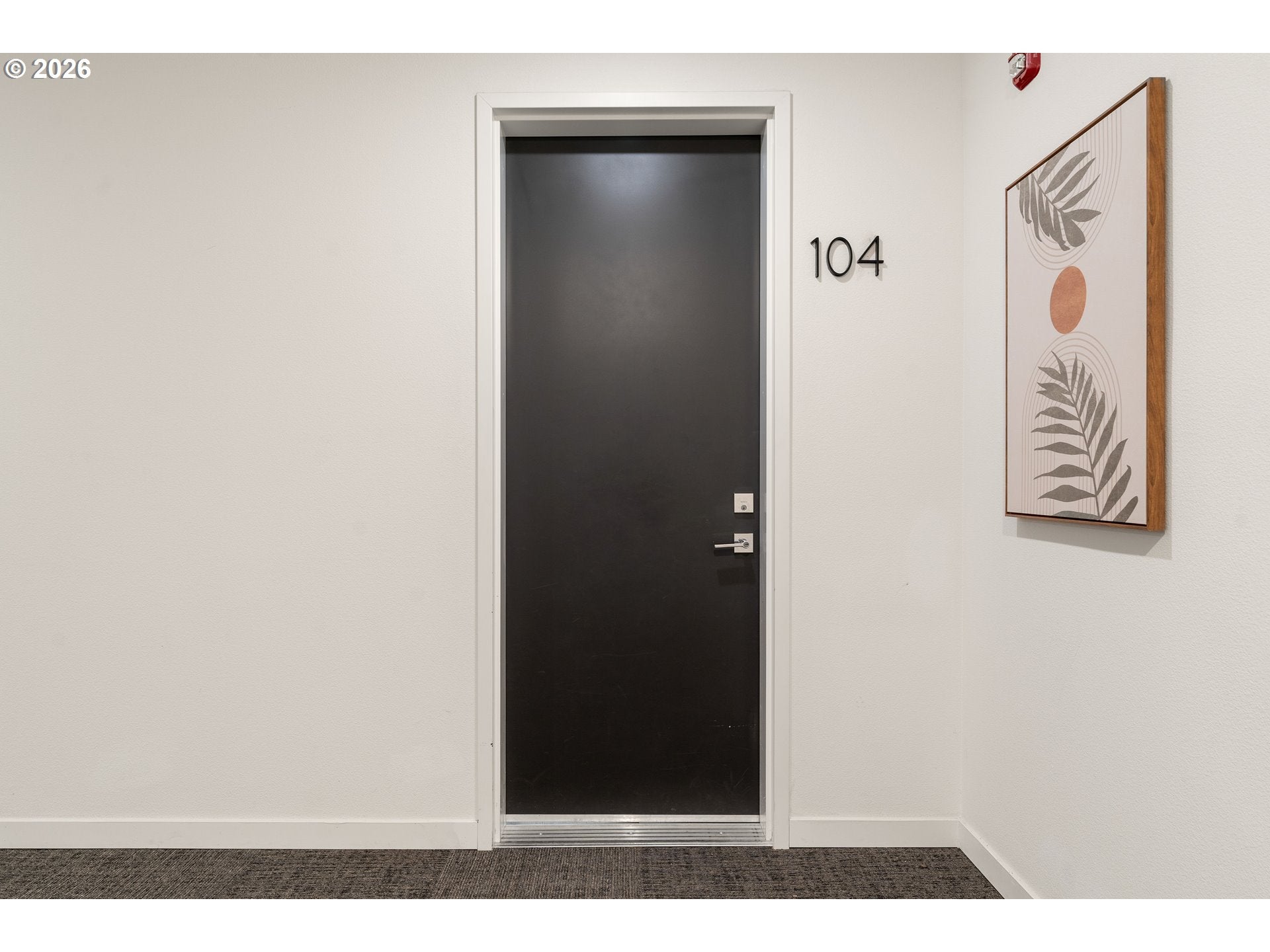 425 NE BRYANT ST 104