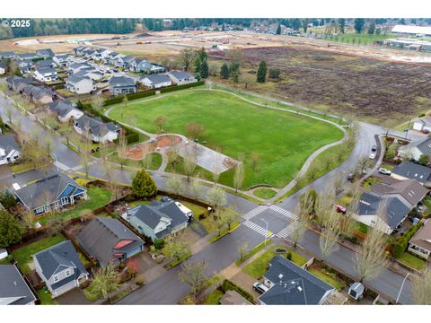 A home in Newberg