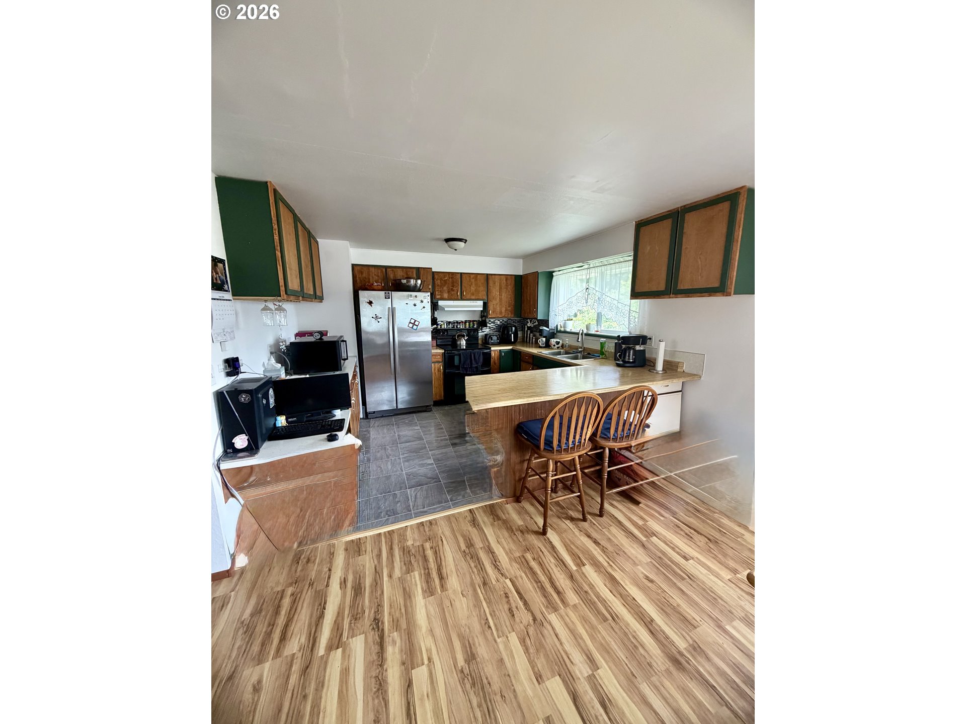 469 WESTMONT DR